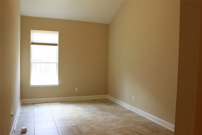 Foto del edificio - 8727 Stoney Brook Ln