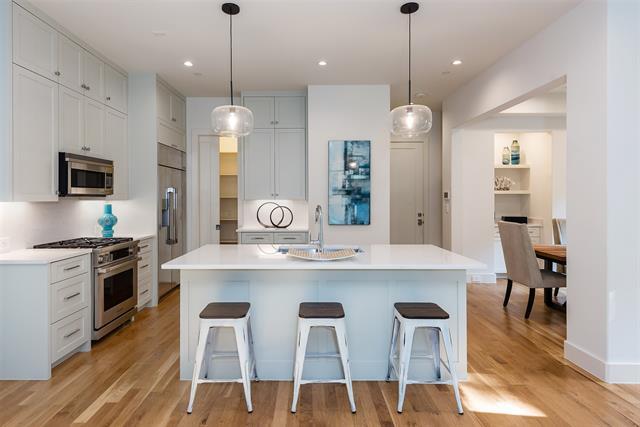 Foto del edificio - 4551 Fairway Ave