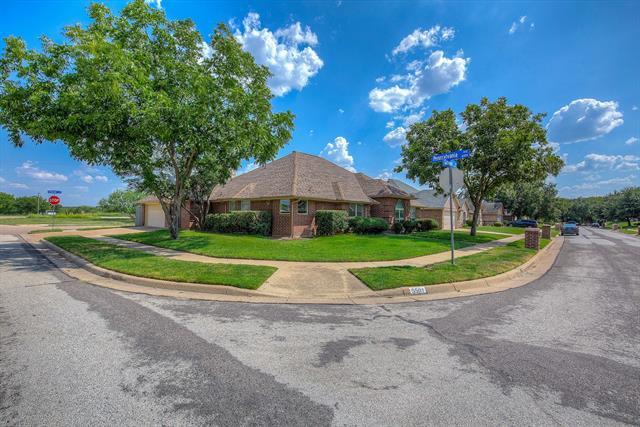 Building Photo - 5501 Gateway Ln
