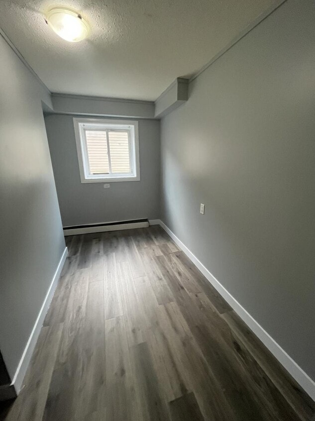 Building Photo - 0 bedroom in Regina SK S4T 0P5
