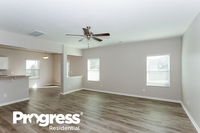 Foto del edificio - 2615 Bramble Ridge Ct