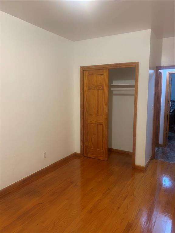 Building Photo - 2265 W 7th St