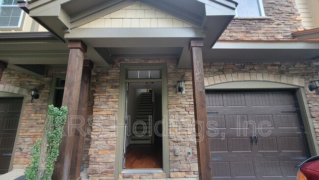 Foto del edificio - 7905 Dukes Dynasty Dr