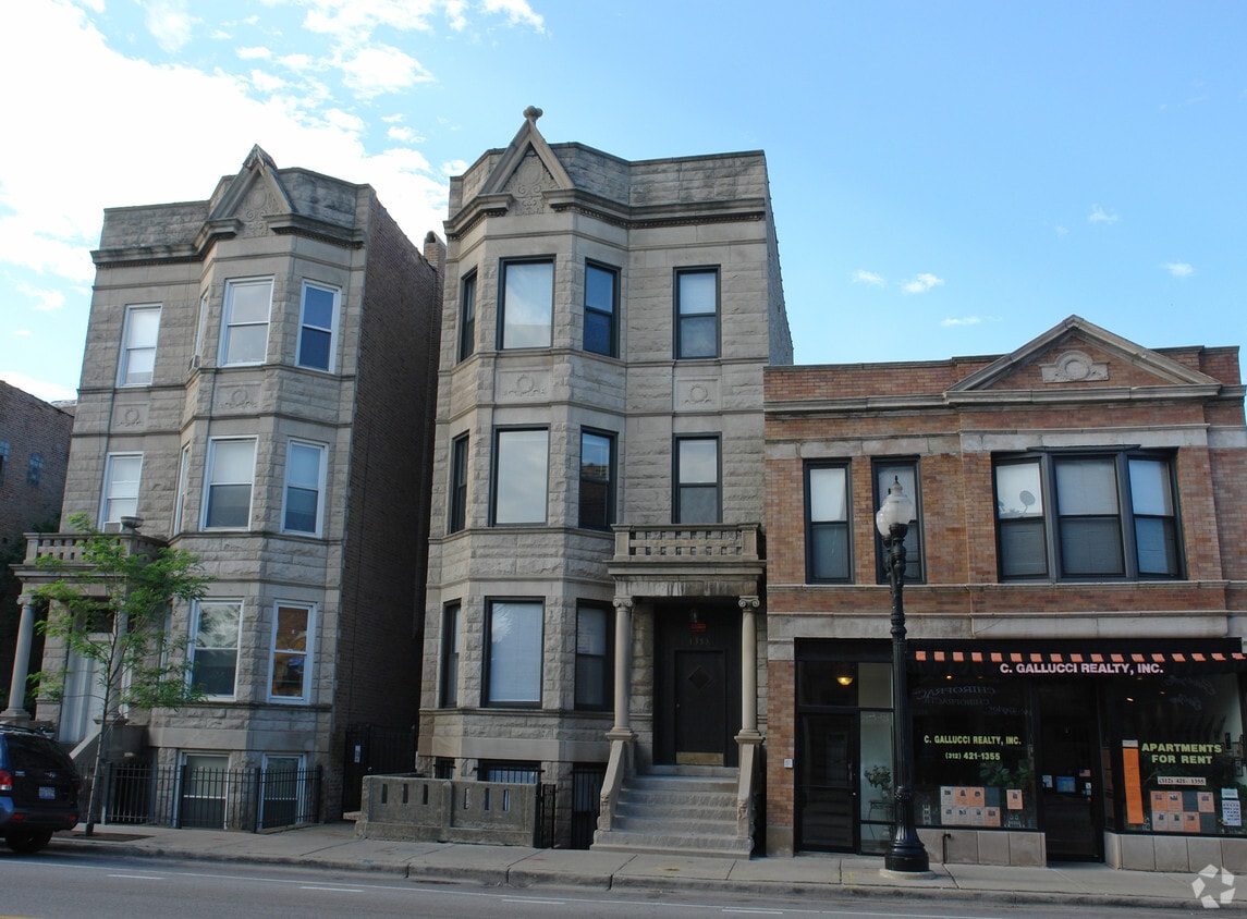 1353 W Taylor St, Chicago, IL 60607 Apartments in Chicago, IL
