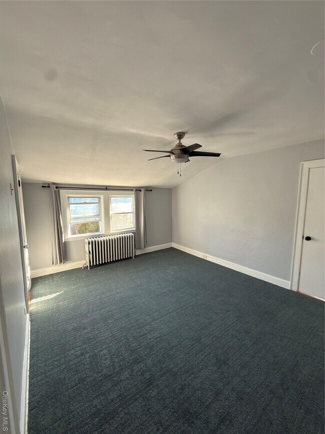 Foto del edificio - 49 Highland Ave