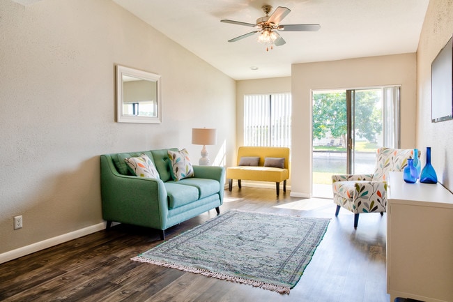 Interior Photo - Spectra at Tamarac