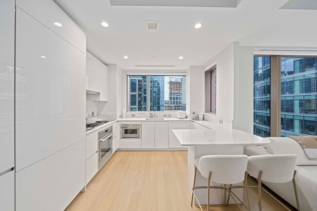 Foto del edificio - 133 Seaport Blvd
