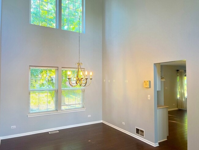 Foto del edificio - 2112 Skylane Dr