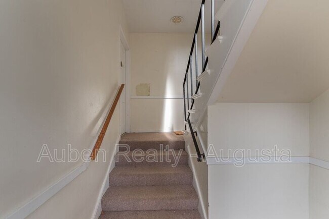 Foto del edificio - 501 Milledge Rd