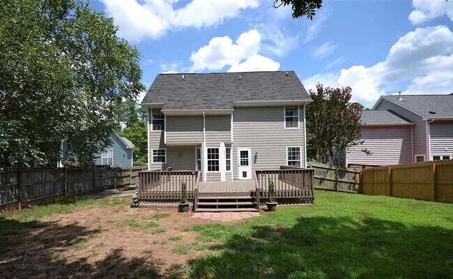 Back - 209 Trailview Dr