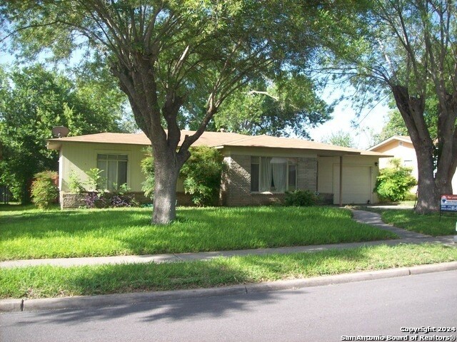 Foto principal - 554 Trudell Dr