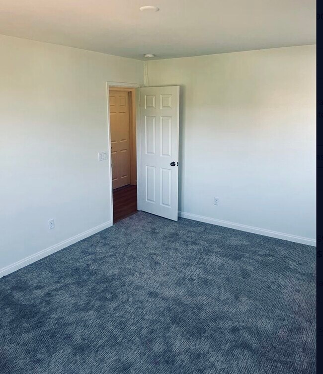 Dormitorio - 13746 Gateway View Dr