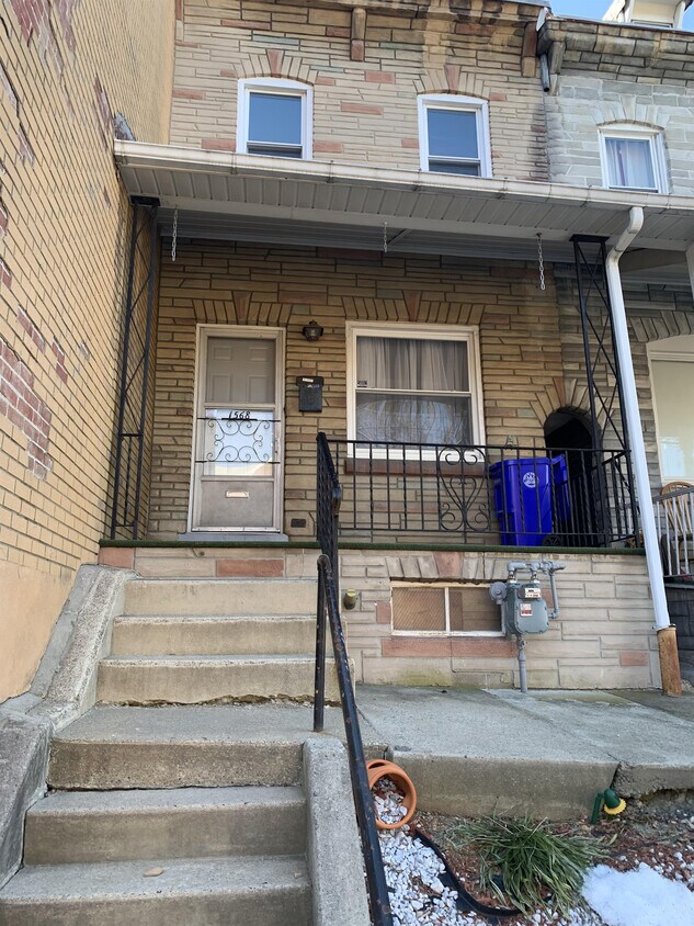 Primary Photo - 1568 Cotton St