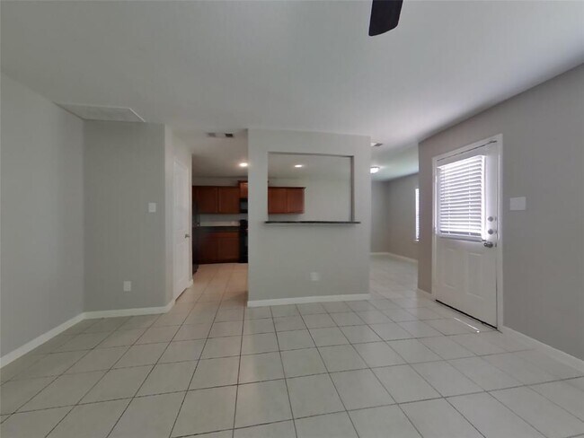 Foto del edificio - 652 Totem Trail Dr