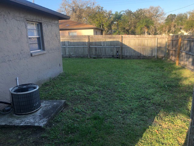 Building Photo - 707 N Palm Dr