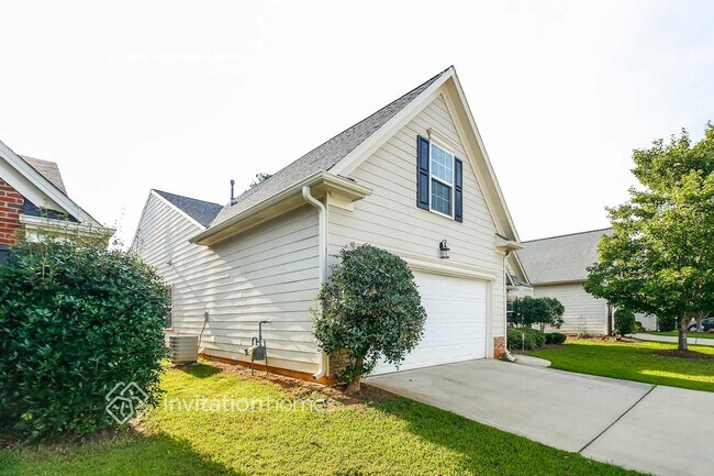 Foto del edificio - 1029 S Creek Dr