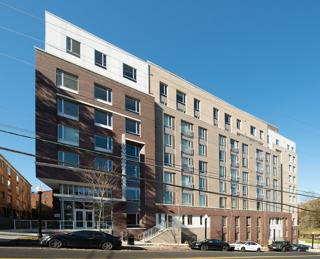 Columbia Hills Apartments Apartments - Arlington, VA | Apartments.com