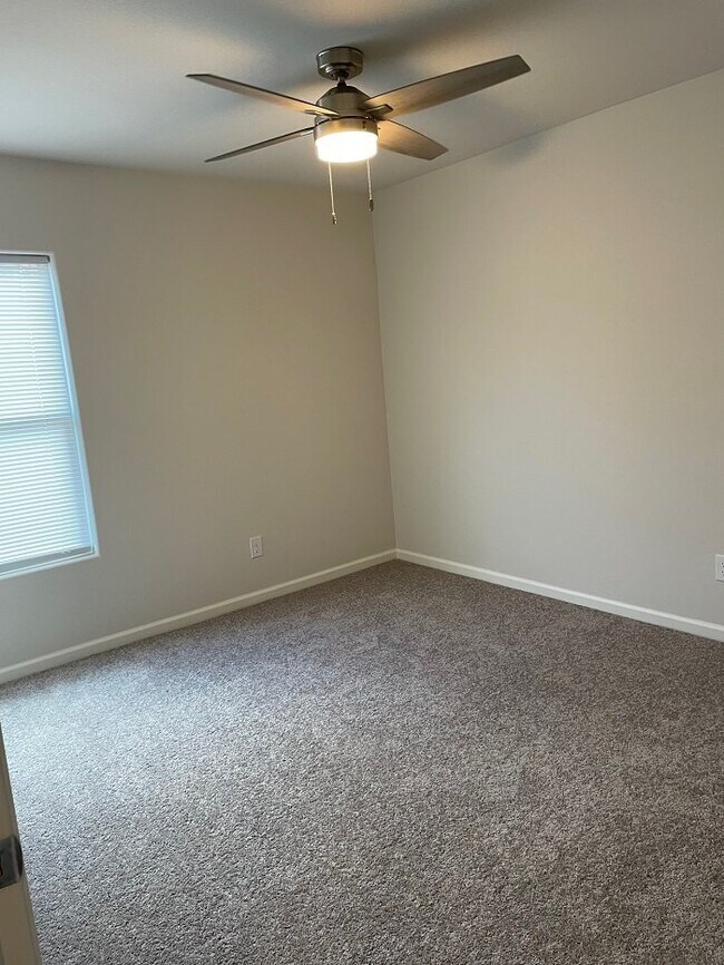 Foto del edificio - Georgeous 4bdrm/2bath Casa Grande Home for Rent!