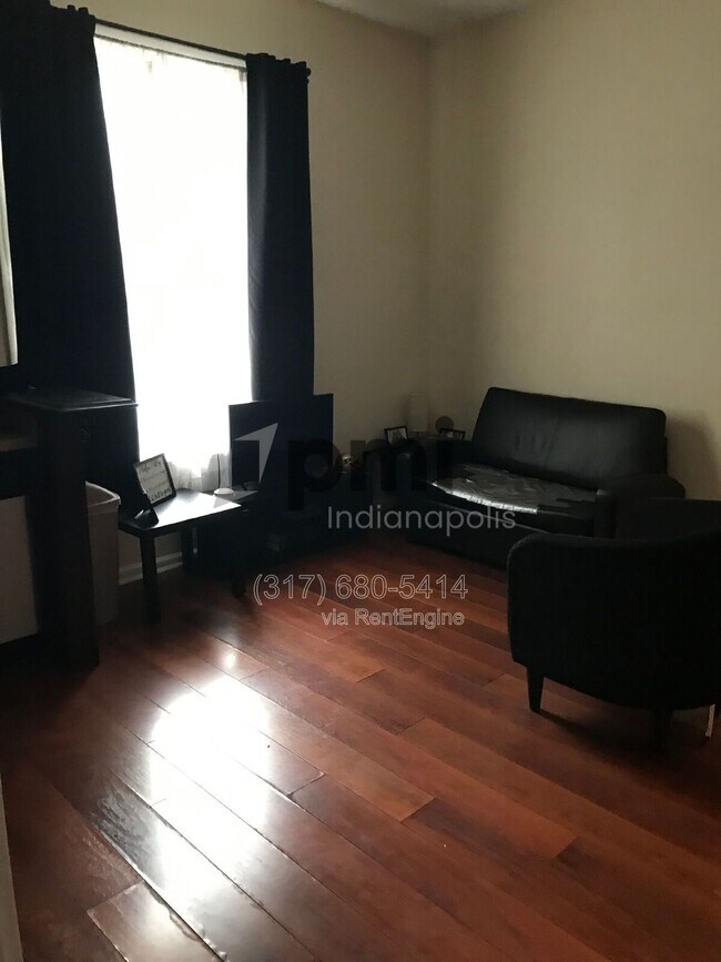 Building Photo - 406 N Delaware St