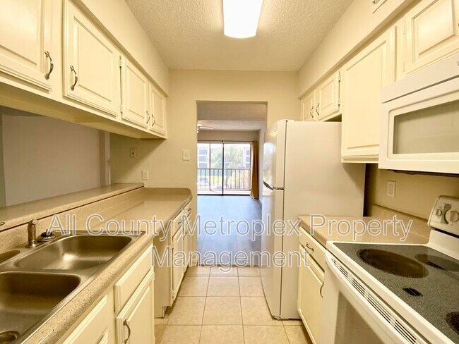 Foto del edificio - 11490 Audelia Rd