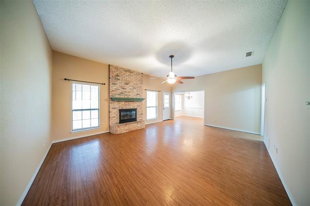 Foto del edificio - 116 Sunny Meadows Dr