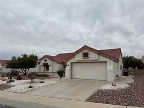Building Photo - 8505 Gull Dr