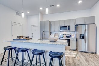 Building Photo - Polaris Junction