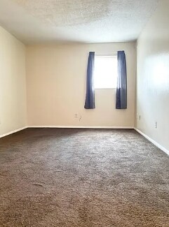 Foto del edificio - Charming 3-Bed, 2-Bath Home with 1,229 Sq Ft in Maumee – Only $1,090/Month!