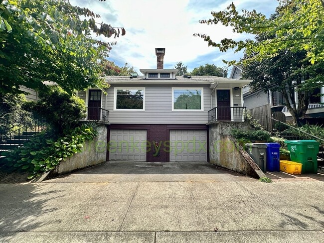 Cute Studio with a Private, Fully Fenced P... - Cute Studio with a Private, Fully Fenced P... Apartment