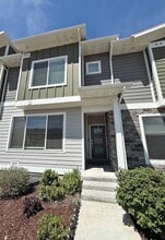 Building Photo - 3721 Soft Whisper Wy