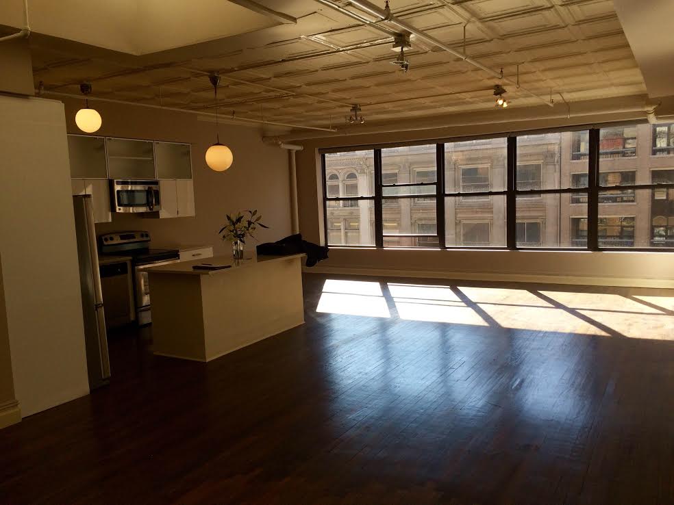 Primary Photo - 215 W 23rd St