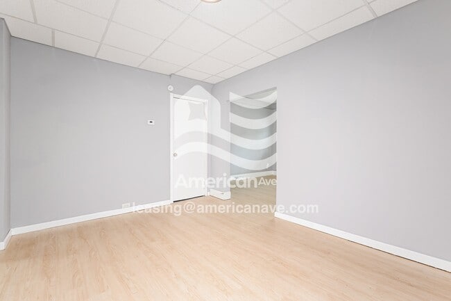 Foto del edificio - 1611 4th Ave