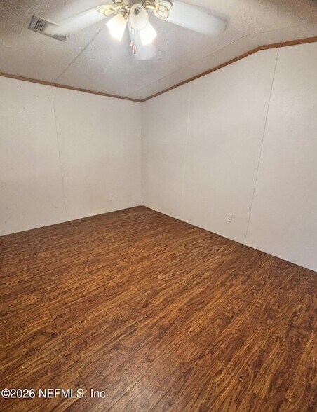 Foto del edificio - 85422 Stephen Rd