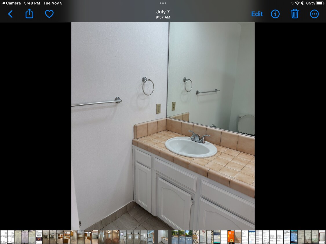 Foto principal - 6494 N Blythe Ave