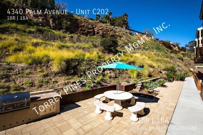 Building Photo - 4340 Palm Ave