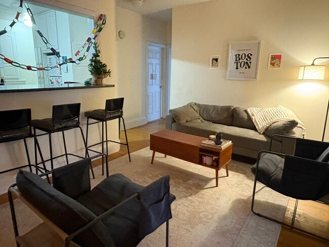 Building Photo - 54 Egmont St