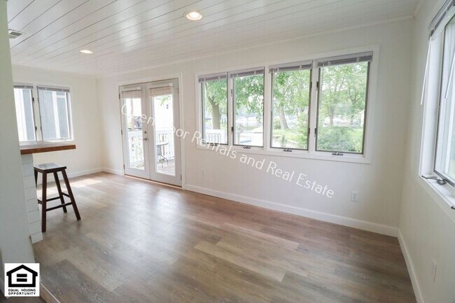 Building Photo - 5810 S 510 E