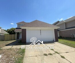 Building Photo - 4686 Royal View Dr