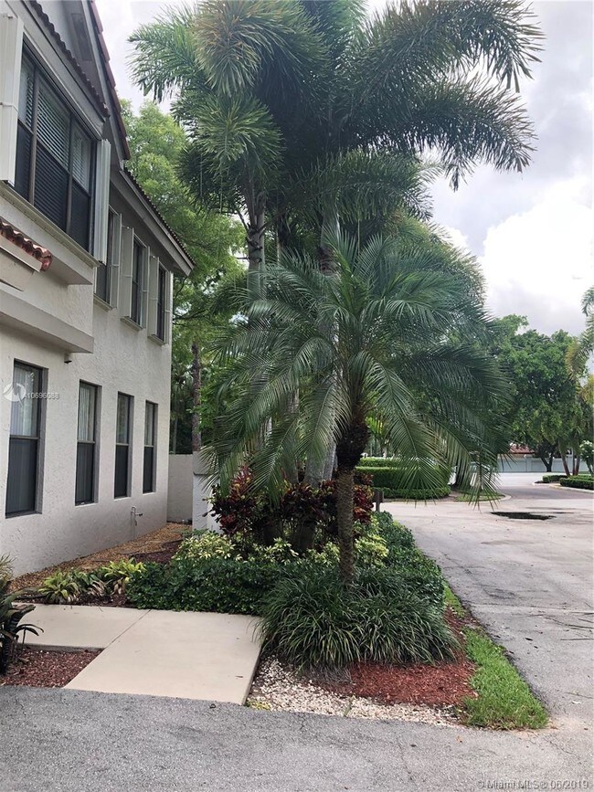 Foto del edificio - 5800 Coach House Cir
