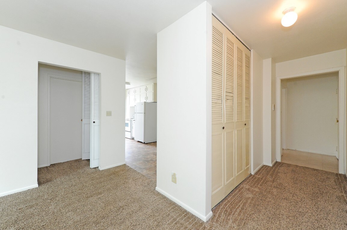 Gateway Trail Apartments Apartments in Saint Paul, MN