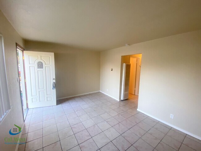 Building Photo - 5236 Snow Dr