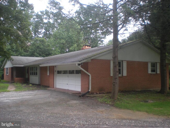 Building Photo - 5051 Klee Mill Rd S