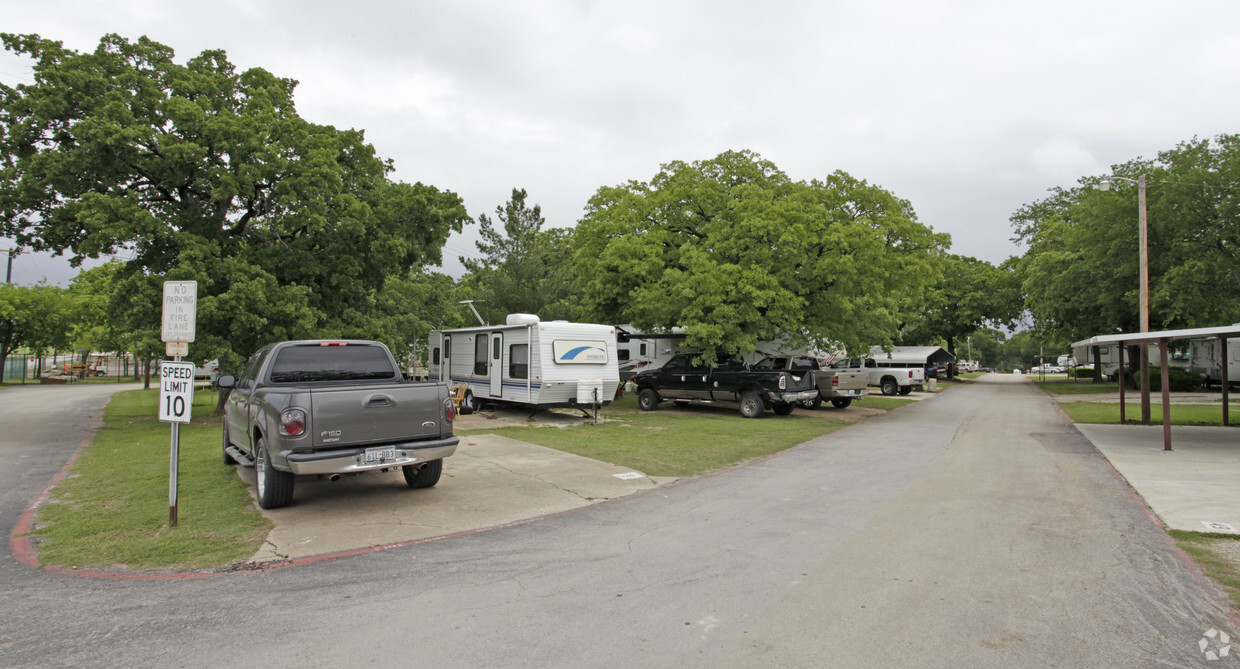 Foto del edificio - Lakeview RV Park Moble Home Park