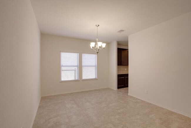 Foto del edificio - 122 Meadow Mill Dr