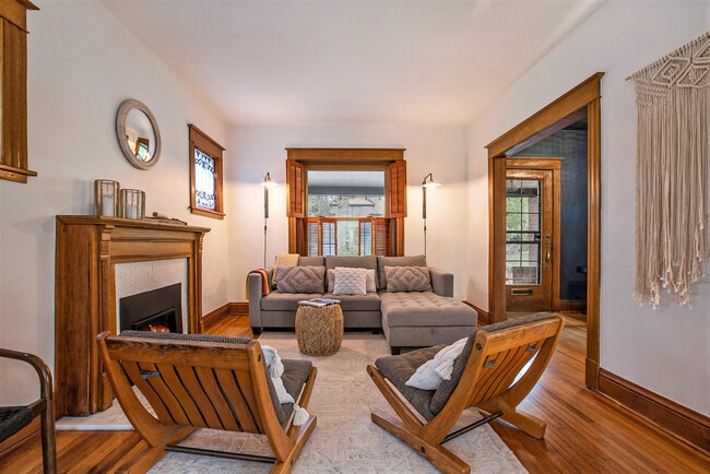 Photo - 1320 Fillmore St House