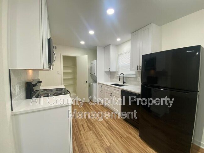 Foto del edificio - 3438 Willowrun Dr
