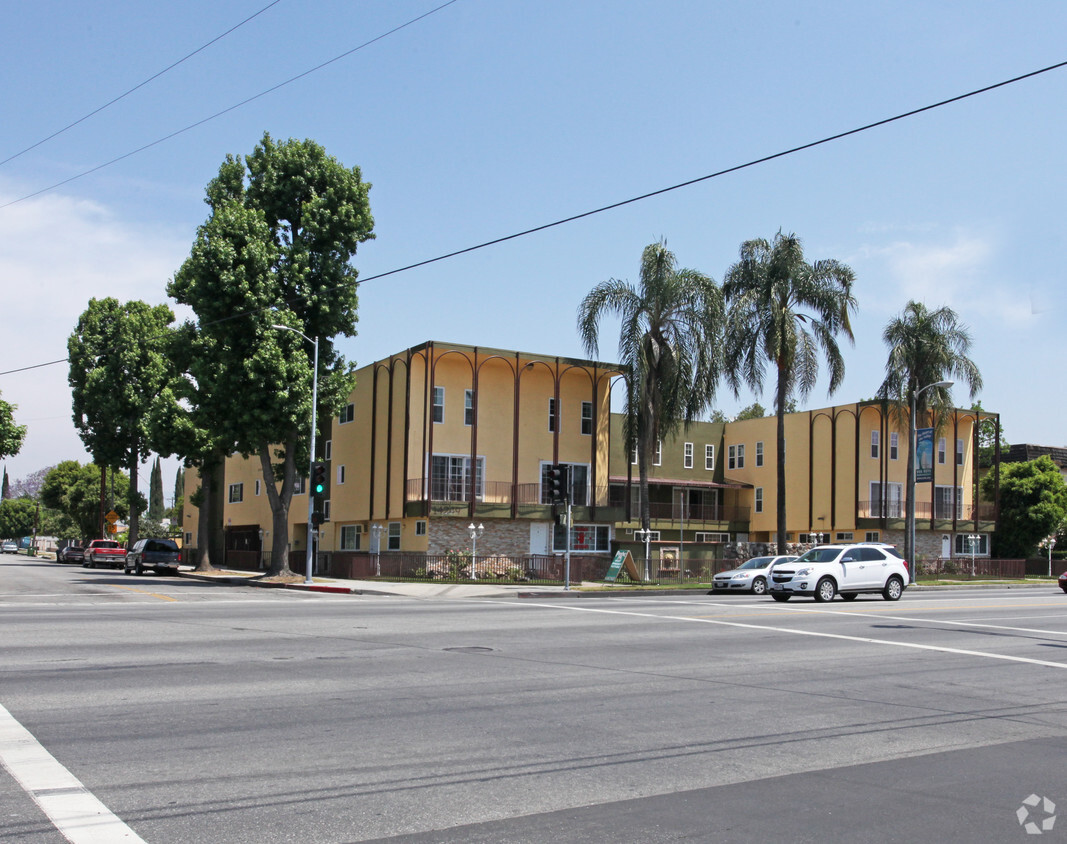 Primary Photo - Tyrone Villas