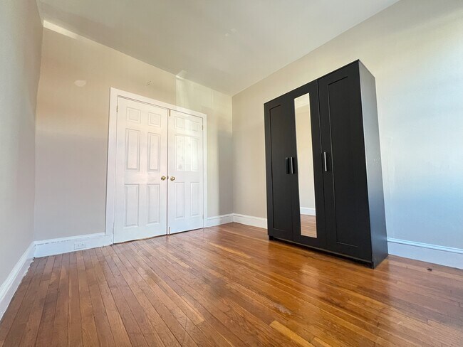 Foto del edificio - 23 E Randall St