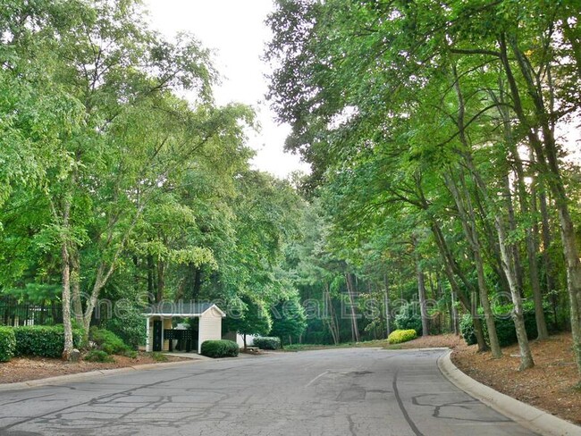 Building Photo - 1709 Augusta Drive