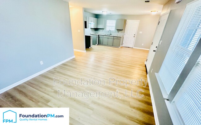 Building Photo - 3964 Dearborn St